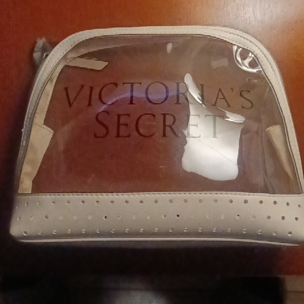 VS MAKEUP BAG